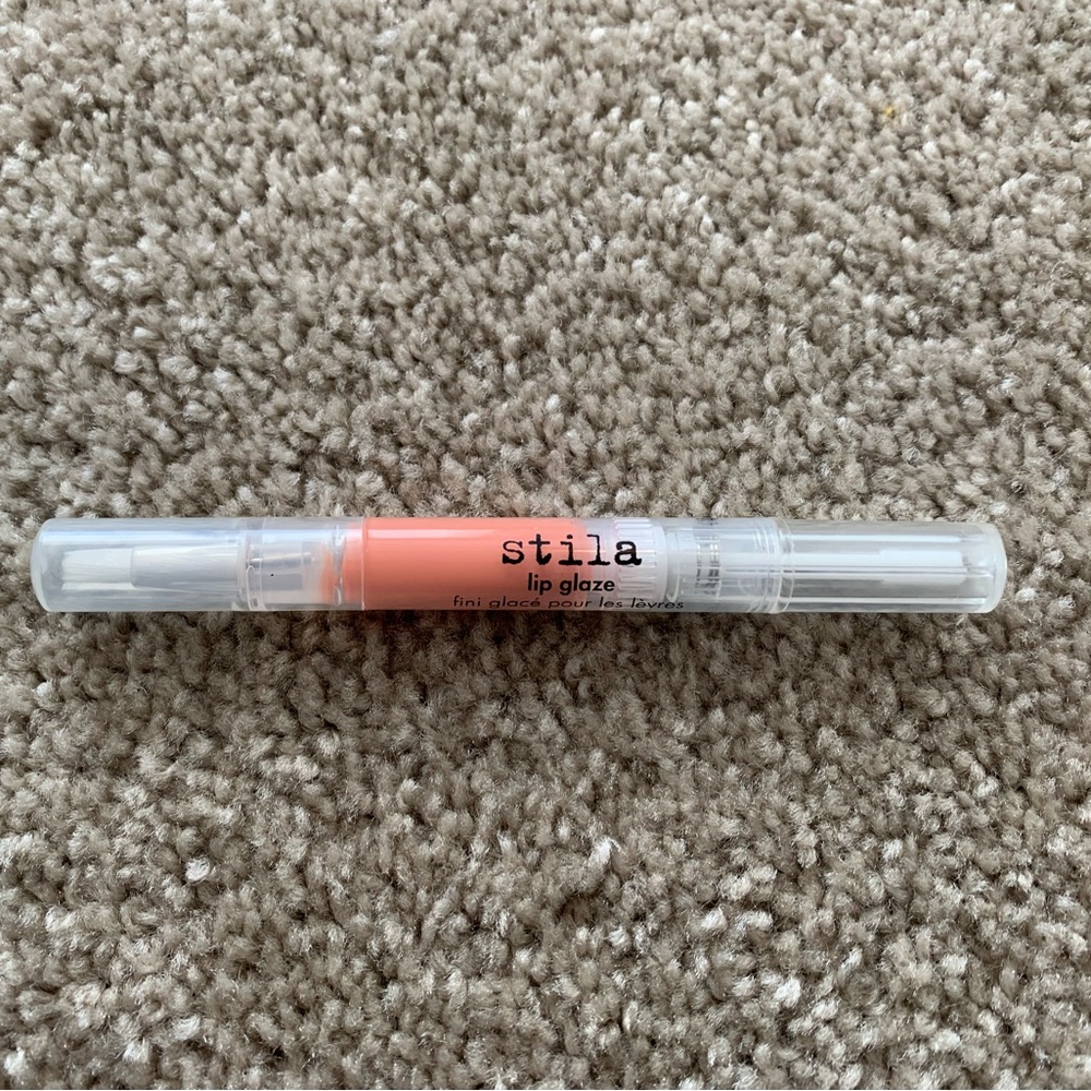 NWT Stila Lip Glaze - Peach